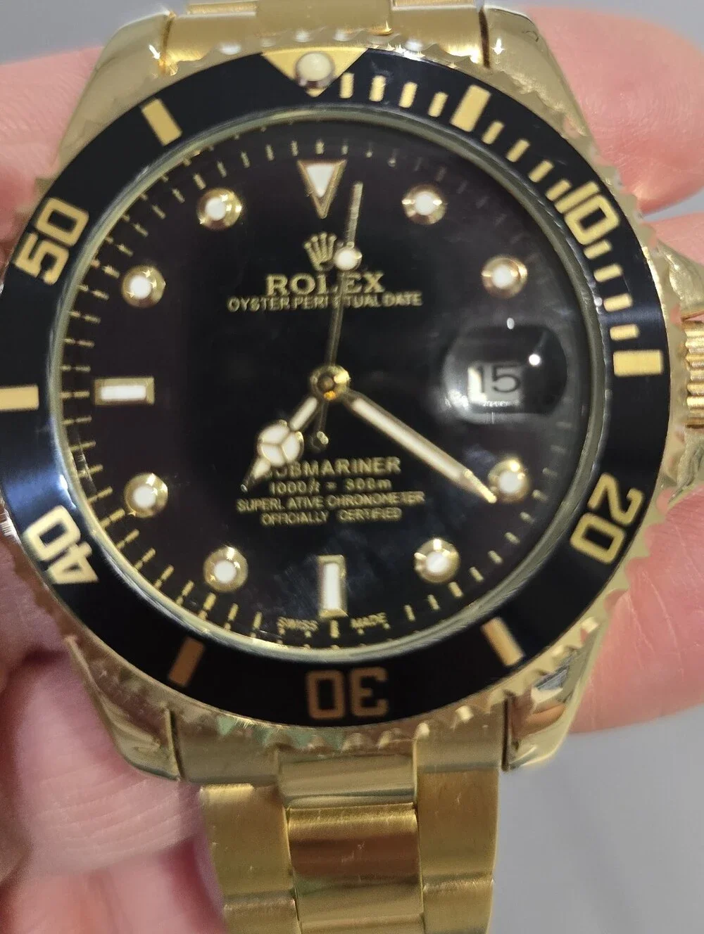 The Unbranded Brand polished gold